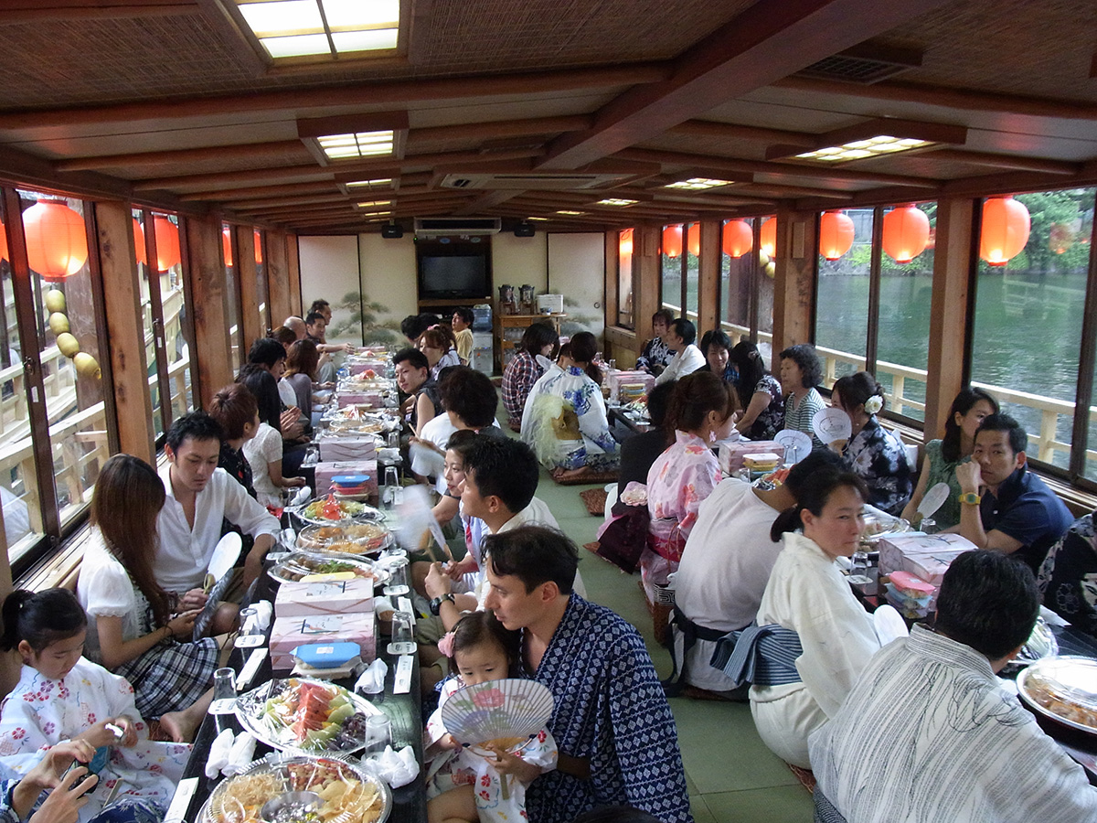 Houseboat_3