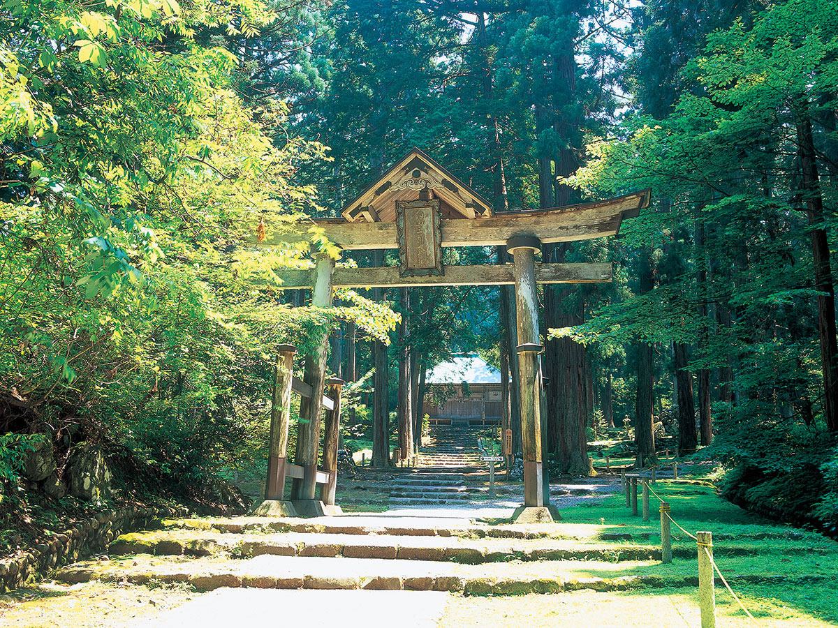 heisenji hakusan shrine
