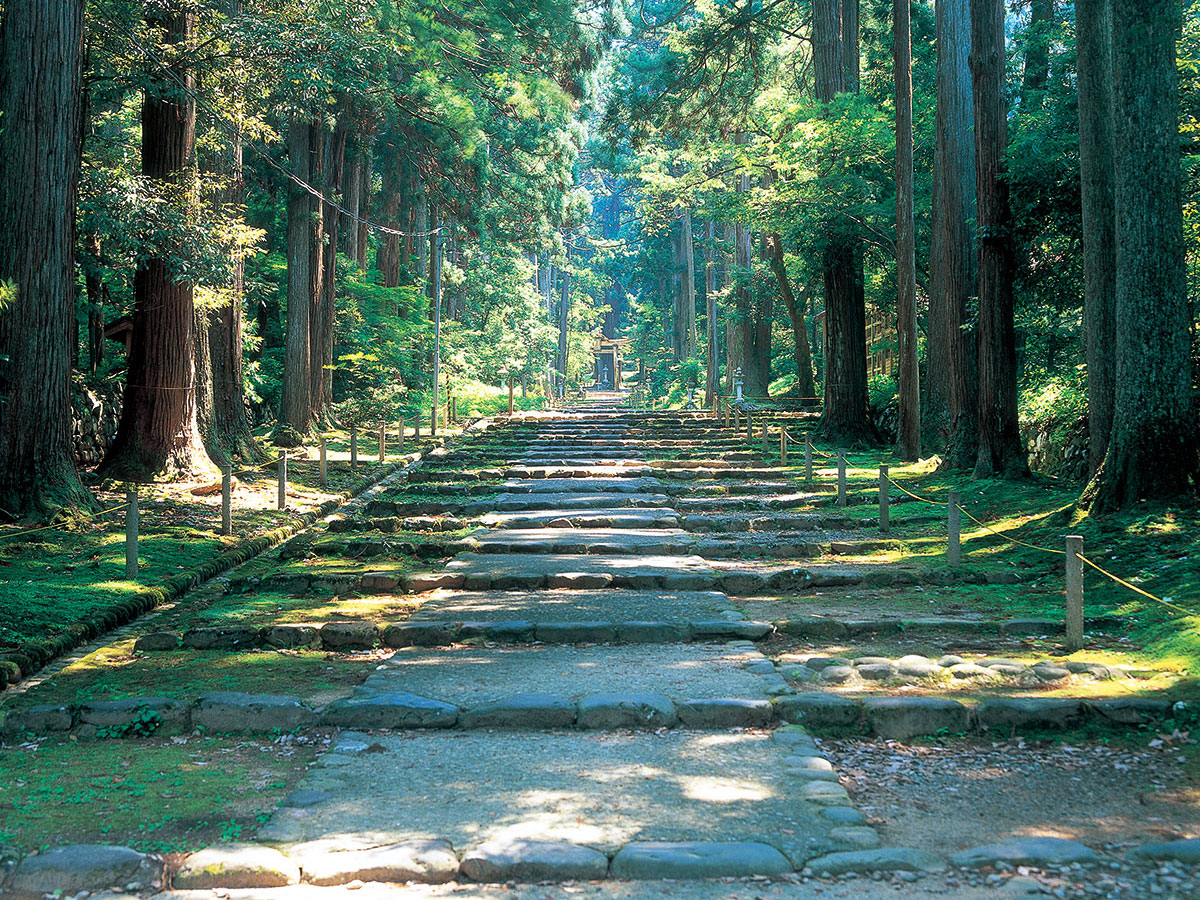 heisenji hakusan shrine