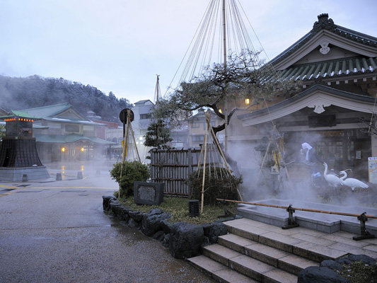 Yamanaka Onsen (Hot Springs)_3